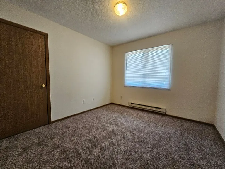 515 Highway 30 SW — Photo 6