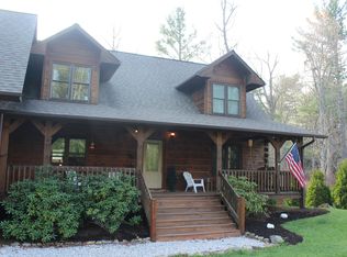 374 Parkway Trails Cir, Newland, NC 28657