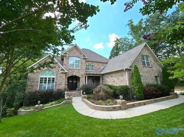 39 Verdant Cir SE, Huntsville, AL 35803