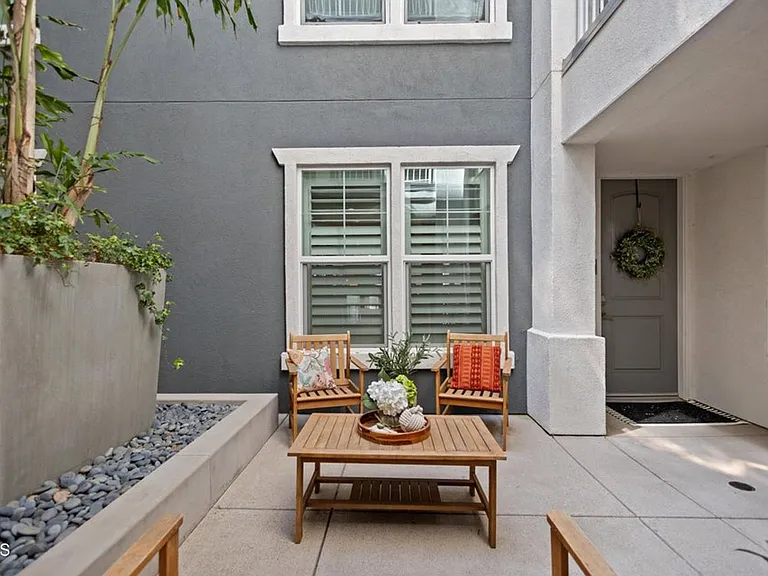 4008 Tradewinds Dr — Photo 3