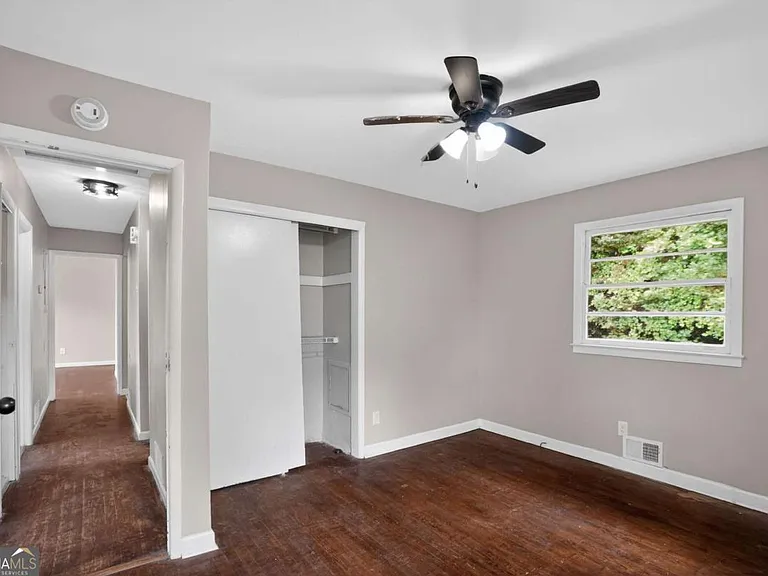 7259 Mayfair Cir — Photo 2