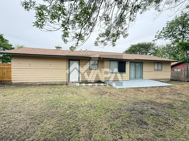 5419 Lake Grove Dr — Photo 19