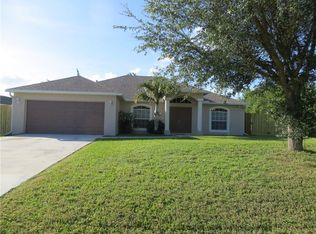 387 SW Ridgecrest Dr, Port Saint Lucie, FL 34953