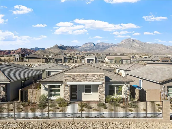 900 Carlton Terrace Ln, Las Vegas, NV 89138