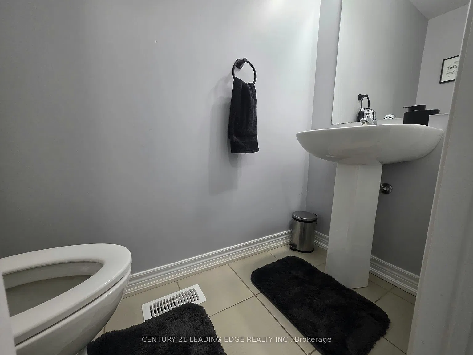 4 bed, $3,100 — Photo 4