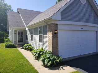 506 Creekside Ct, Oswego, IL 60543