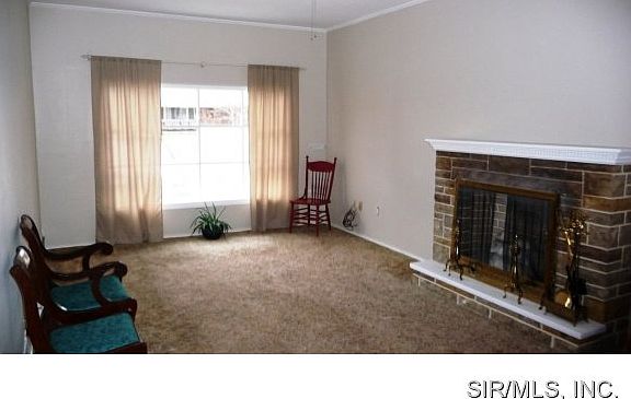 5th image of 3607 Wickenhauser Ave