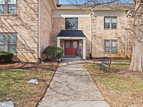 5th image of 1800 Manor House Dr APT 109
