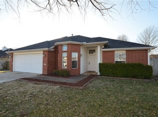 124 S Michael St, Lowell, AR 72745
