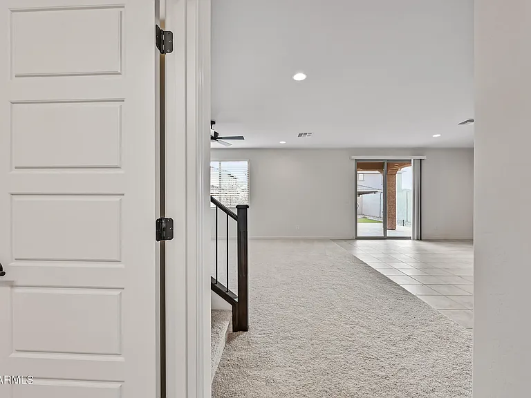 8961 W San Juan Ave — Photo 6
