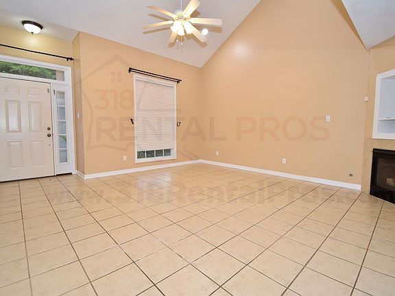 4th image of 2222 Arabella St