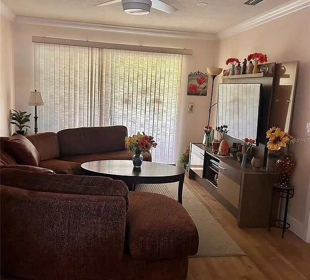 5059 Live Oak Cir #5059 — Photo 7