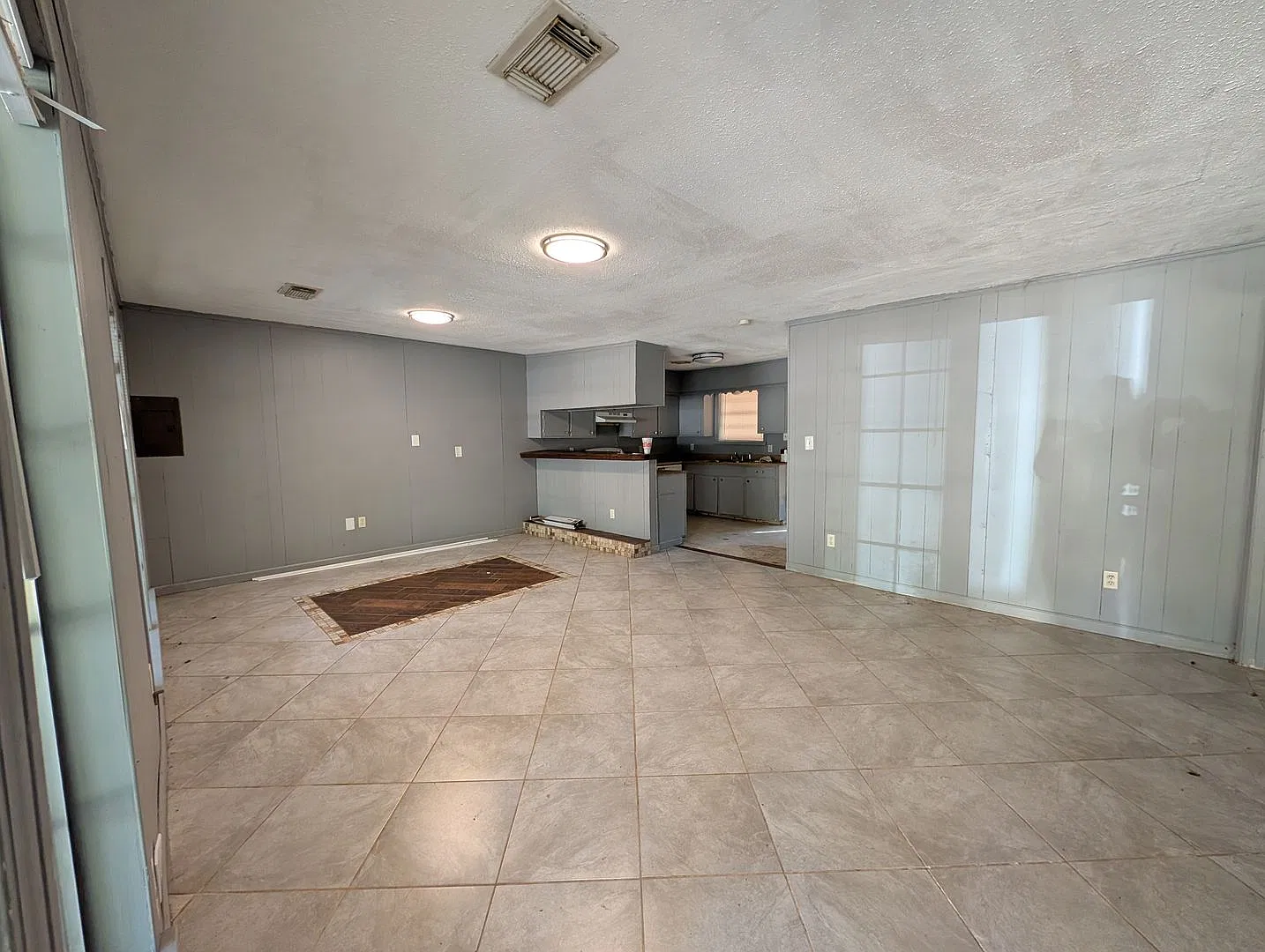 One Bedroom One Bath in the Country — Photo 2