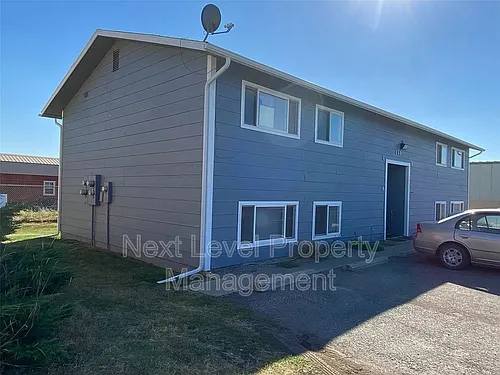 171 Rosewood Dr #B Photo 1