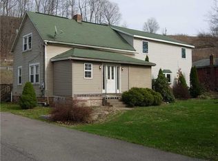 174 Van Gorder Mill Rd, Ellwood City, PA 16117