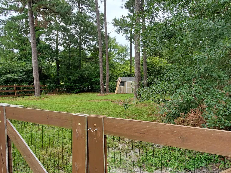 100 Gus Grant Ct — Photo 34