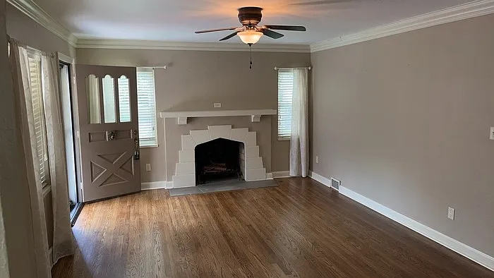 2400 Hillview Ave — Photo 6
