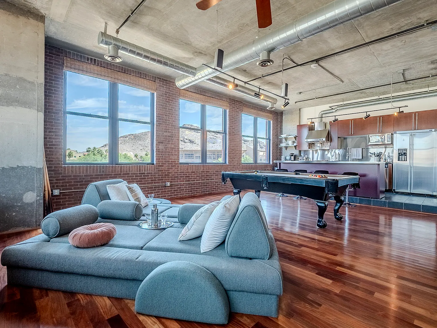 2 bed, 1932 sqft, $3,250 — Photo 3