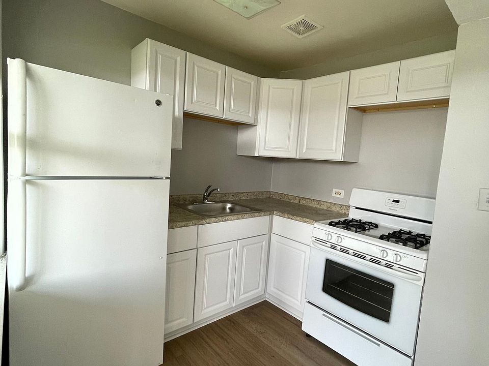 Brand new kitchen with new cabinets and new appliance.
