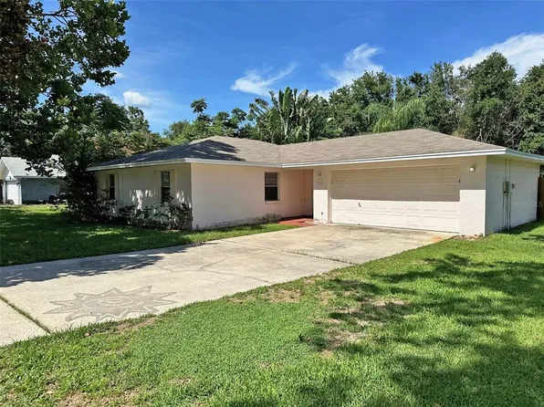 5452 Southgrove Dr, Lakeland, FL 33812