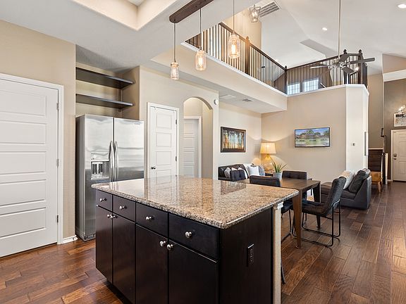 Light filled, spacious floor plan 