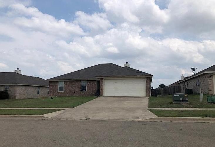 1st image of 3804 Bolivar Dr