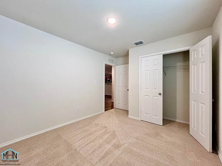 6318 Sycamore Run — Photo 11