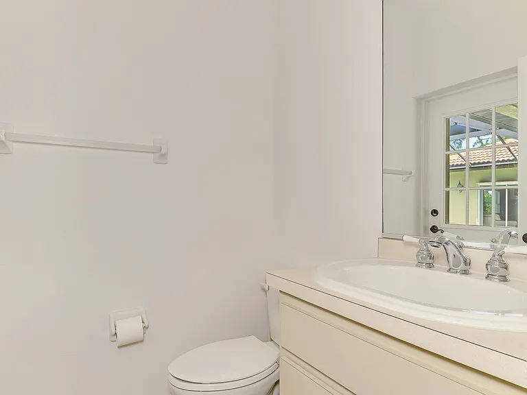 915 Park Place Dr — Photo 20