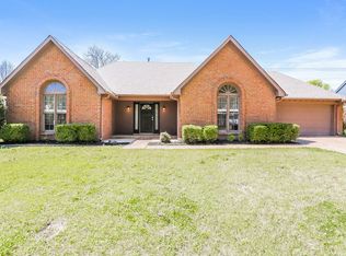 2861 McVay Trail Dr, Memphis, TN 38119