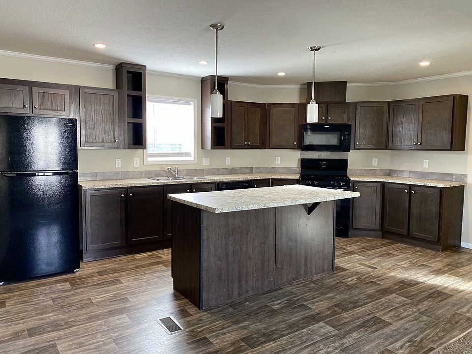 2nd image of 58540 Brookside Dr #138