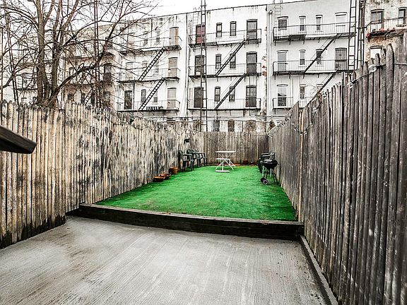 3rd image of 288 Troutman St APT 1R