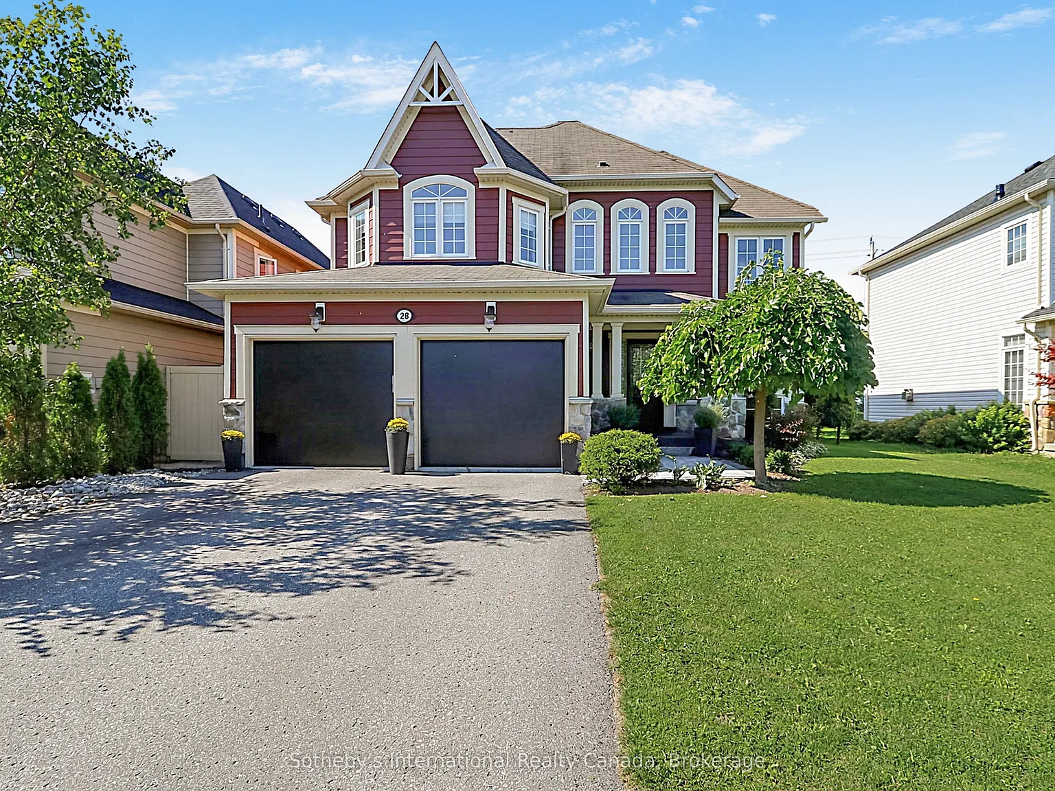 4 bed, $3,500 — Photo 1