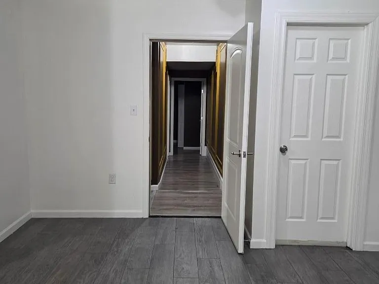 329 Pine St — Photo 4