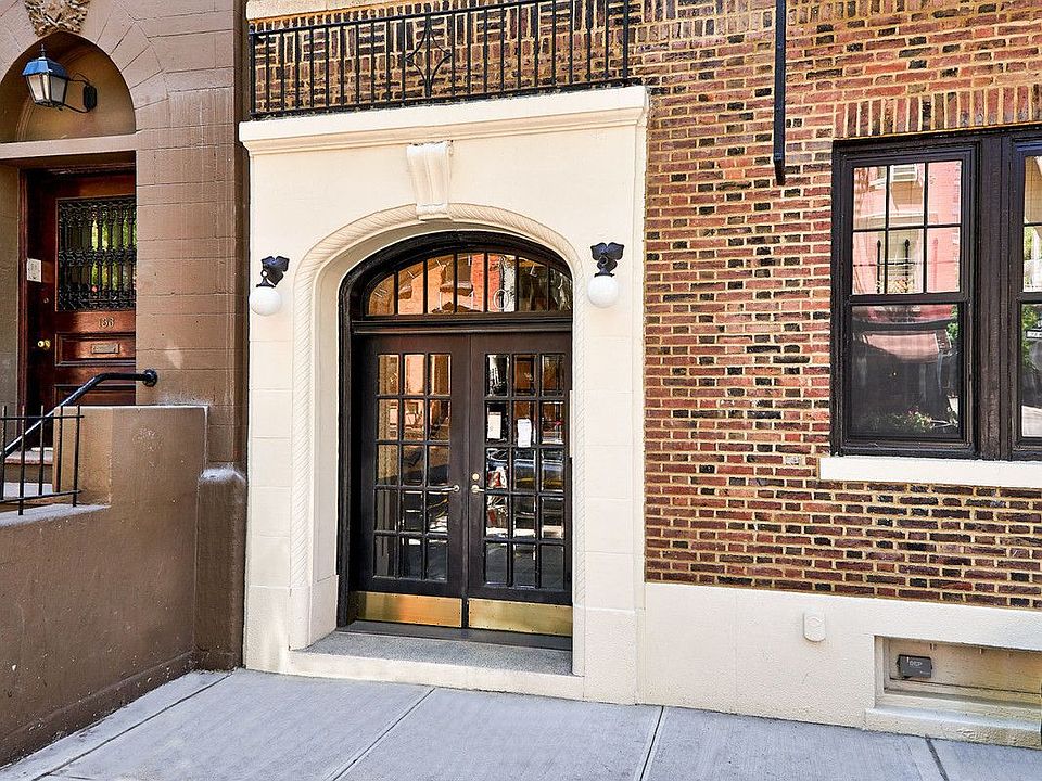 2nd image of 140 Waverly Pl APT 4C