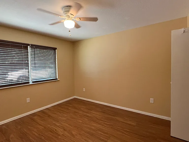 716 N Cooper St #2 — Photo 11