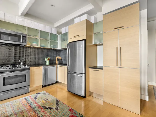 242 South 1st Street image 3 of 4