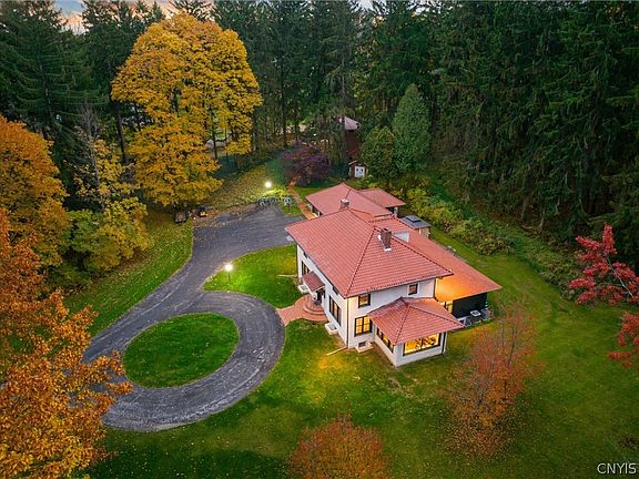 3rd image of 28 Jordan Rd