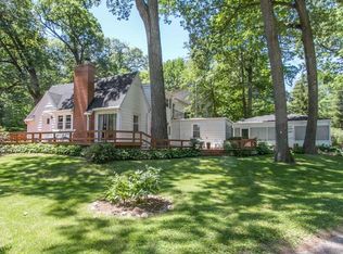 95 Conference Point Rd, Williams Bay, WI 53191