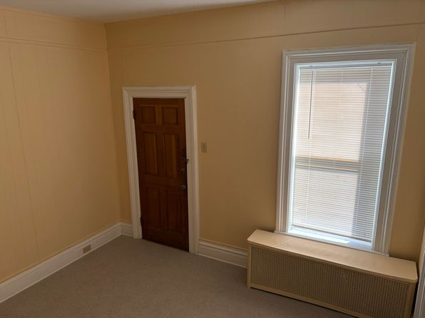 141 Congress St #1R