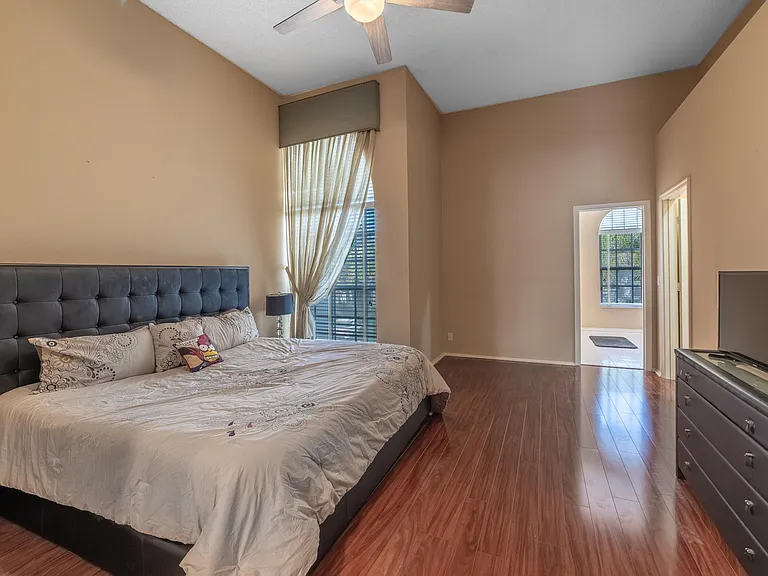 21486 Saint Andrews Grand Cir #16 — Photo 19