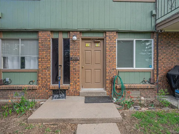 8870 W Jewell Avenue #11, Lakewood, CO 80232