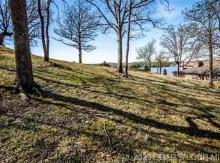 116 Cedar Crst, Lake Ozark, MO 65049