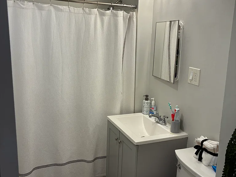 15-17 Gladstone St #2 — Photo 9