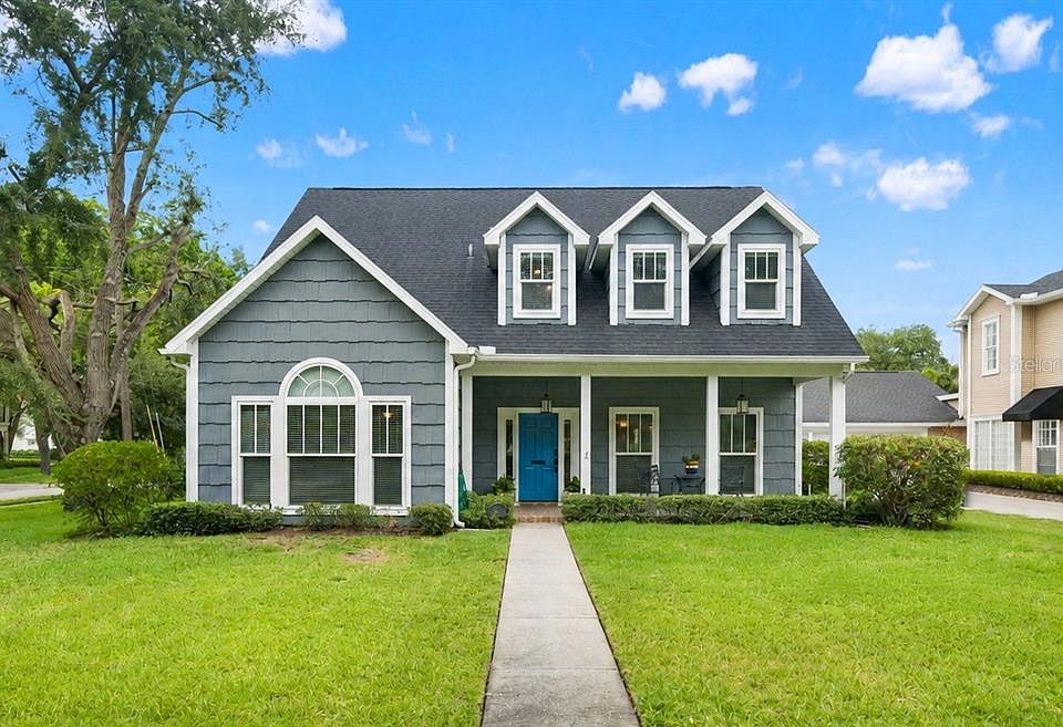 1st image of 3233 W PARKLAND BOULEVARD