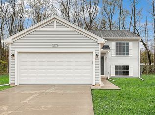 2445 Stratton Rd, Benton Harbor, MI 49022