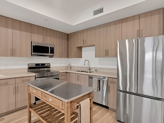3rd image of 7199 Citrus Ave #301A