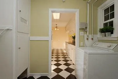 3 bed, 1321 sqft, $2,620 — Photo 4