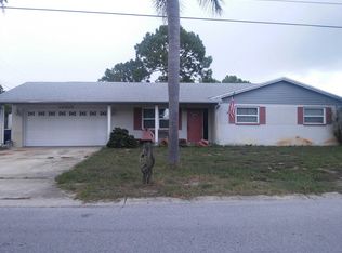 10625 Pineapple Rd, Seminole, FL 33772