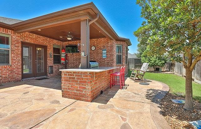 1st image of 5523 Little Creek Ct