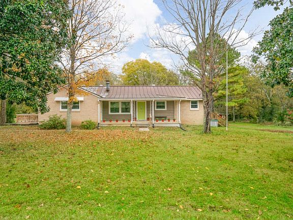 2nd image of 4031 Marydale Dr